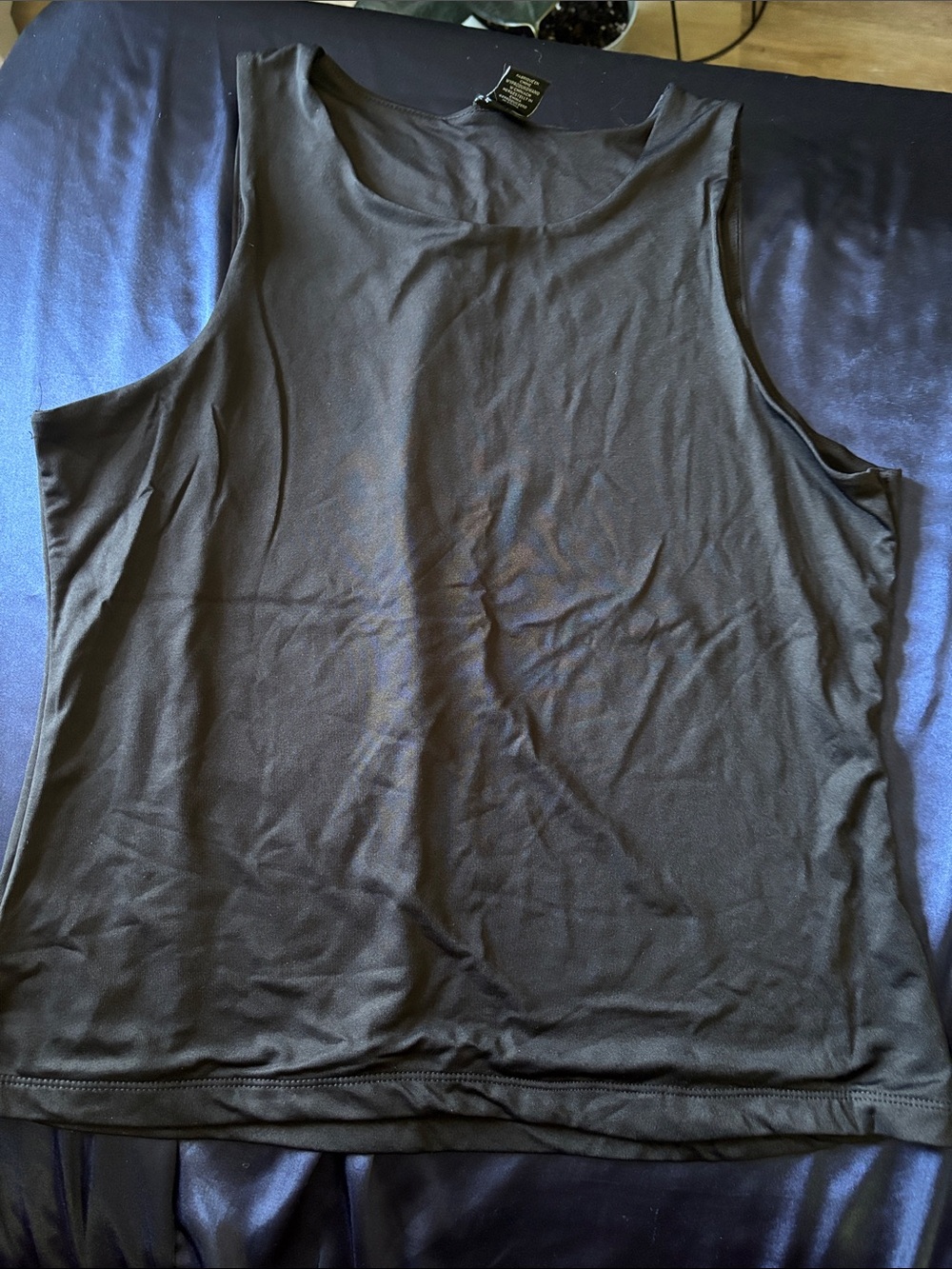 Tahari Black Sleeveless Tank Top